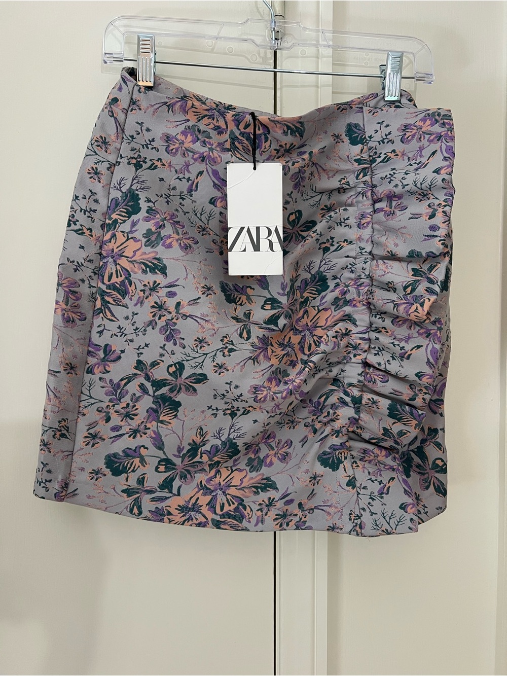 ZARA Lavender Floral Ruffled Mini Skirt with Peach Accents